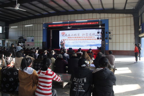 走近名人故里 積聚道德力量 市道德模范與身邊好人巡講交流活動(dòng)走進(jìn)樅陽縣麒麟初級(jí)中學(xué)及銅陵名流超市